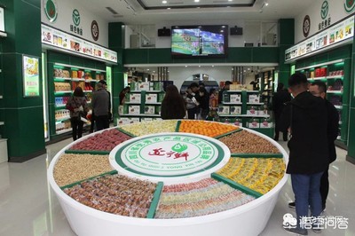 在市县级城市开设地方名优农产品店,定位中高端,和农贸市场差异化经营,有市场吗?
